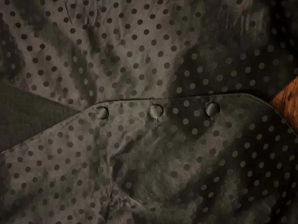 Khaisilk Men’s or Women’s Black Polka Dot Silk Vest Size L